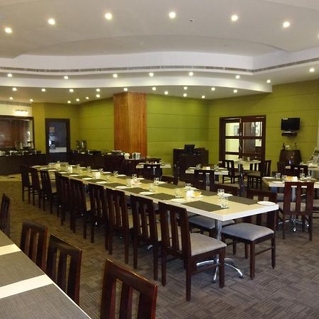 Regenta Central Deccan Chennai, Royapettah Exteriör bild