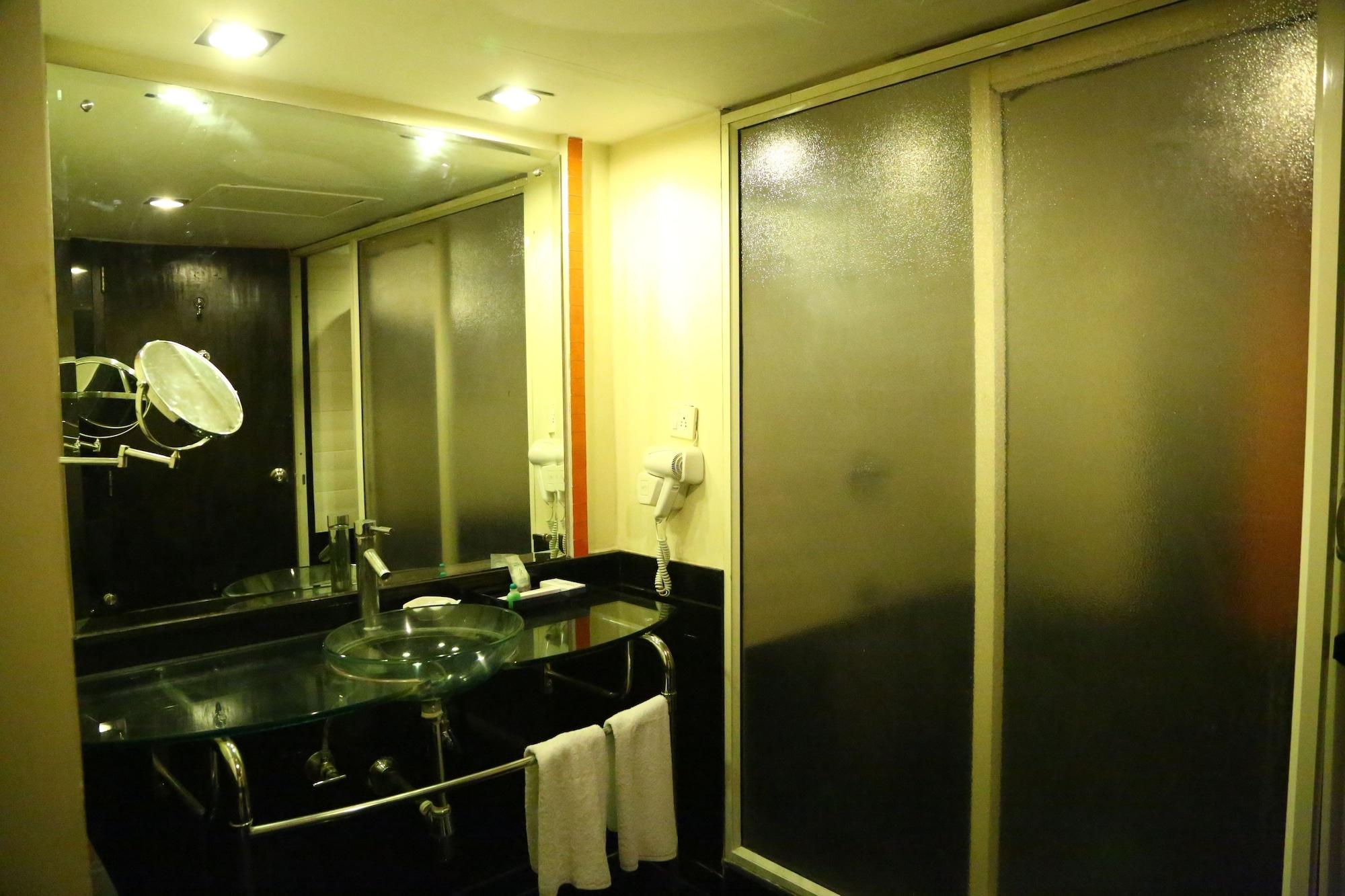 Regenta Central Deccan Chennai, Royapettah Exteriör bild