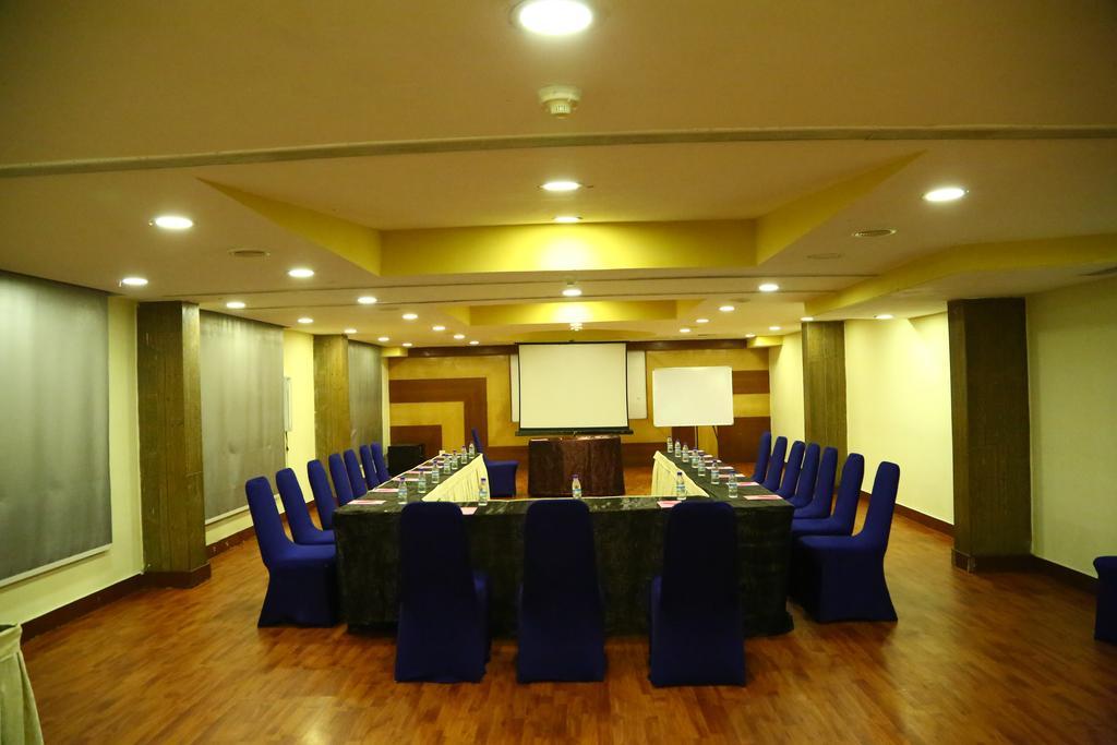 Regenta Central Deccan Chennai, Royapettah Exteriör bild