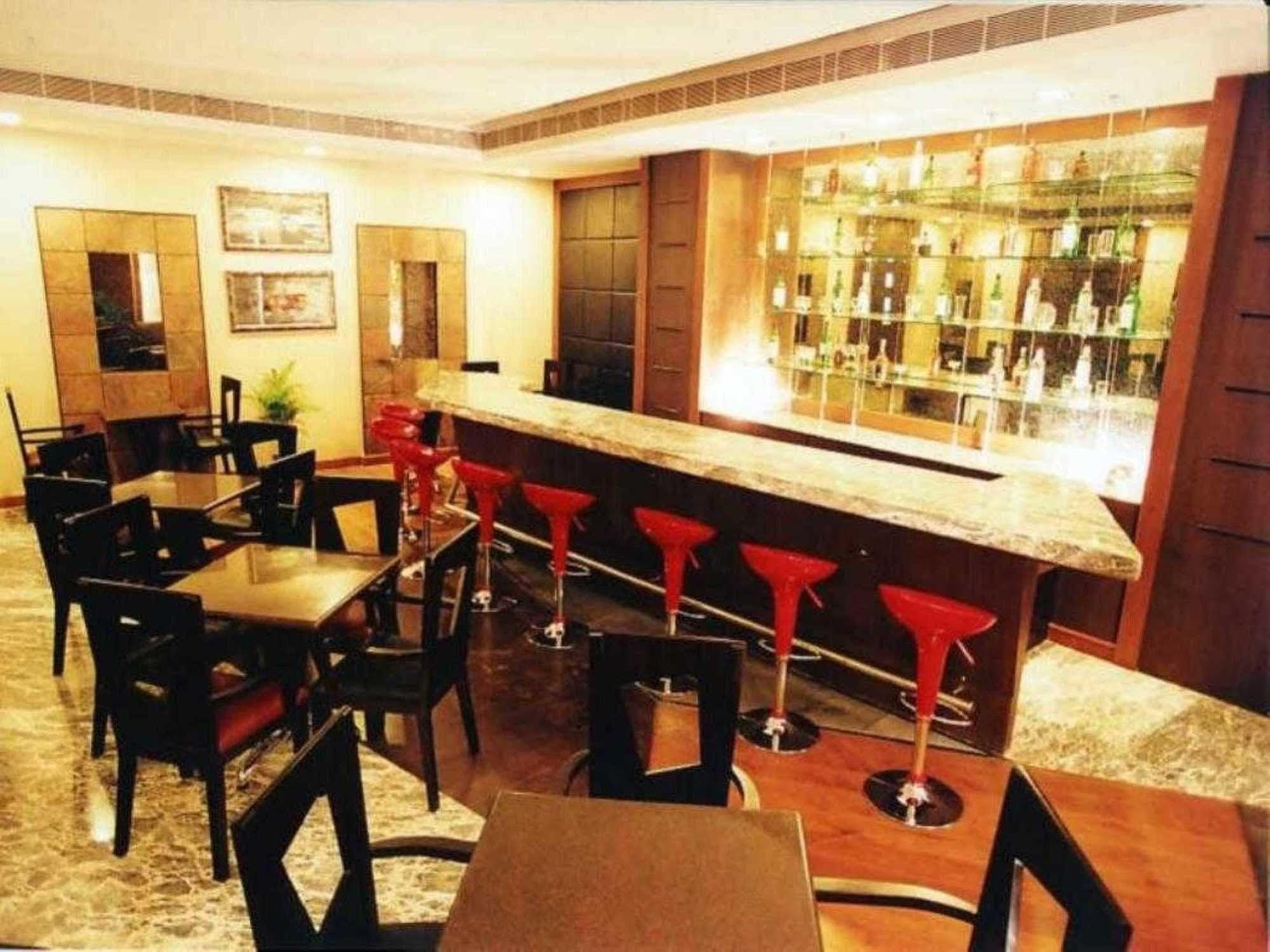 Regenta Central Deccan Chennai, Royapettah Exteriör bild