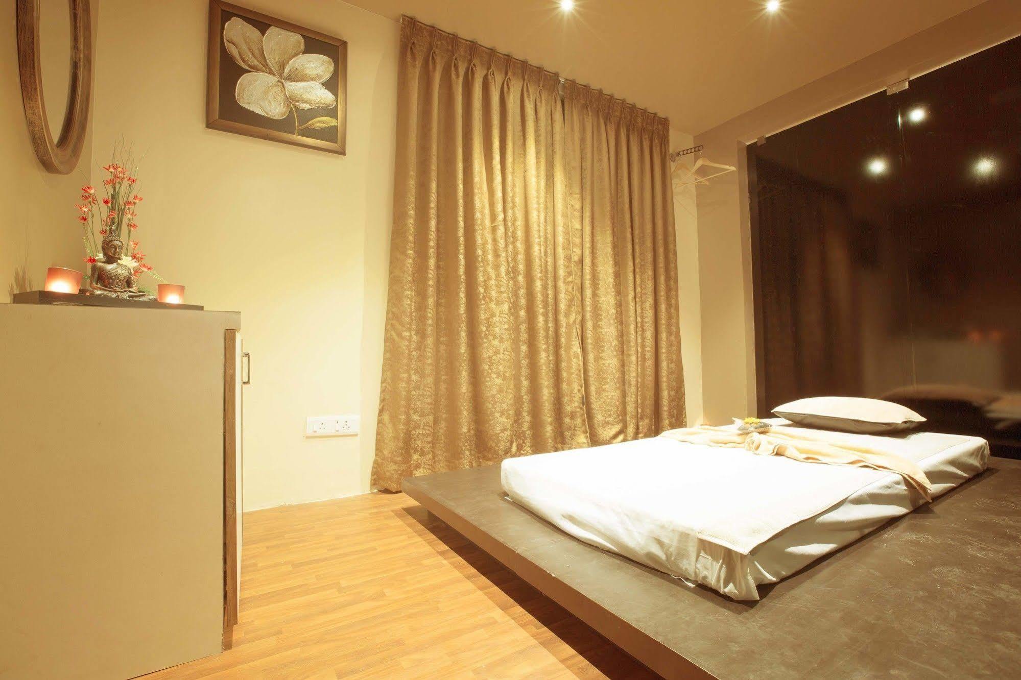 Regenta Central Deccan Chennai, Royapettah Exteriör bild