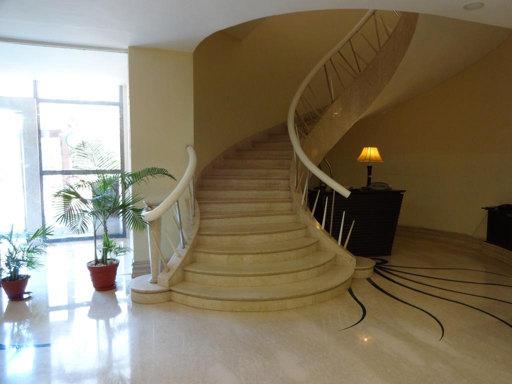 Regenta Central Deccan Chennai, Royapettah Exteriör bild