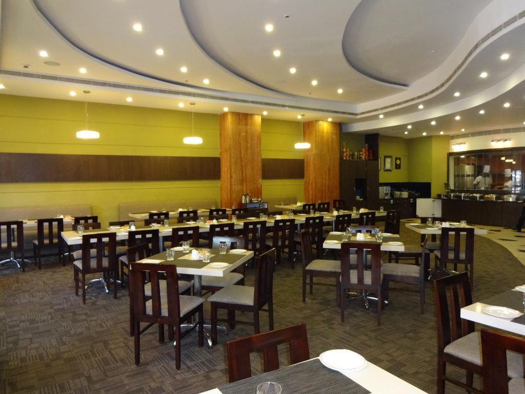 Regenta Central Deccan Chennai, Royapettah Exteriör bild